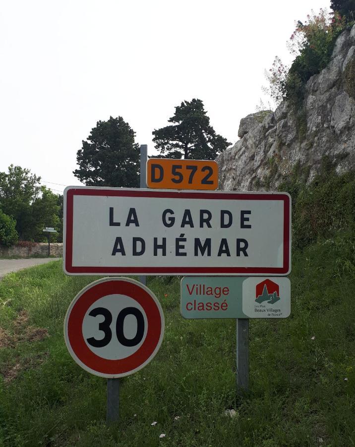 La Garde Adhemar, L'Escalier Medieval エクステリア 写真
