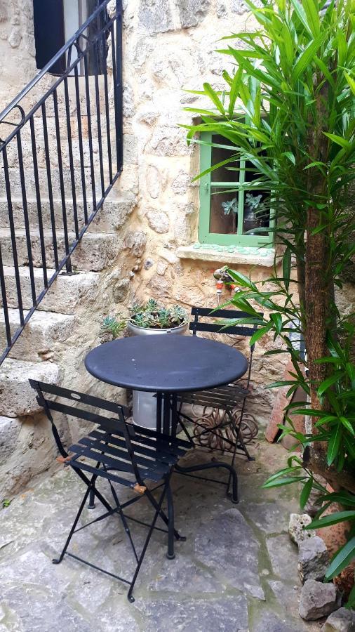 La Garde Adhemar, L'Escalier Medieval エクステリア 写真